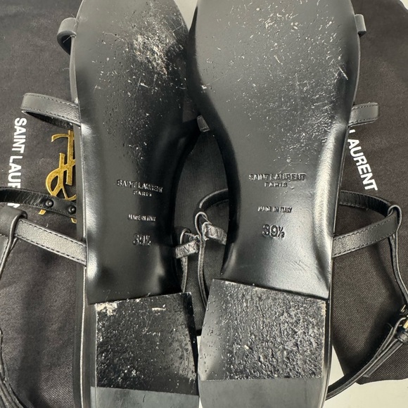 CASSANDRA LEATHER WITH GOLD EMBLEM HARDWARE IN BLACK SANDALS. - Picture 8 of 11